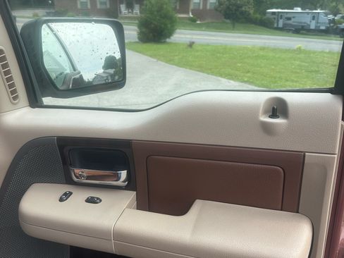 Used 2005 Ford F150 King Ranch AWD/4WD image 10