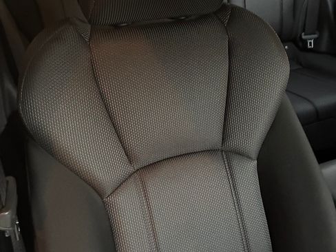 Used 2023 Subaru Impreza 2.0i Premium image 16