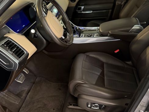 Used 2020 Land Rover Range Rover Sport Autobiography image 10