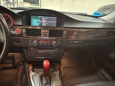 Used 2012 BMW 328i Coupe image 9