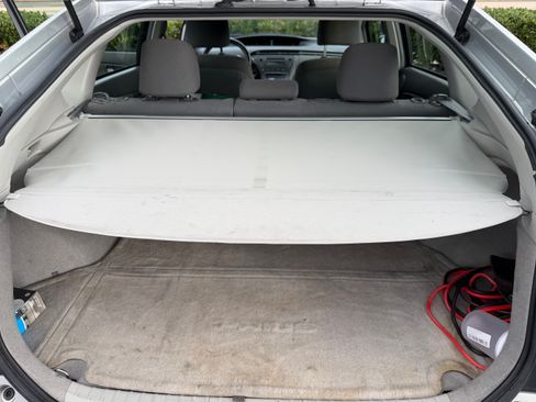 Used 2010 Toyota Prius Three image 30