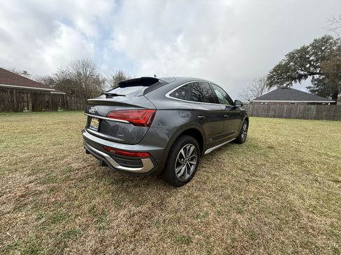 Used 2023 Audi Q5 2.0T Premium w/ Convenience Package image 6
