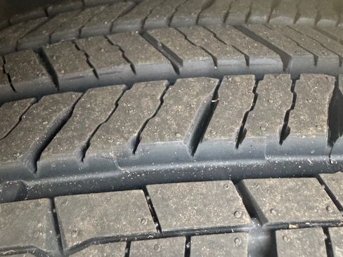 Used 2013 Toyota Sequoia SR5 RWD image 17