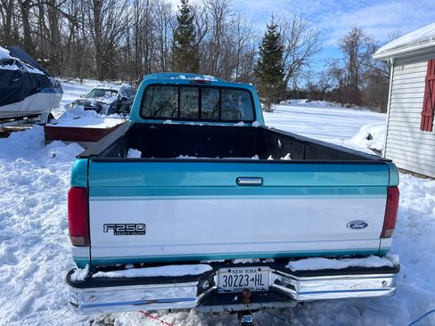 Used 1997 Ford F250 2WD SuperCab Heavy Duty image 9
