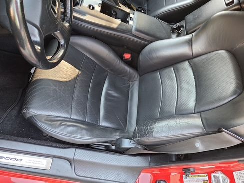 Used 2005 Honda S2000 image 9