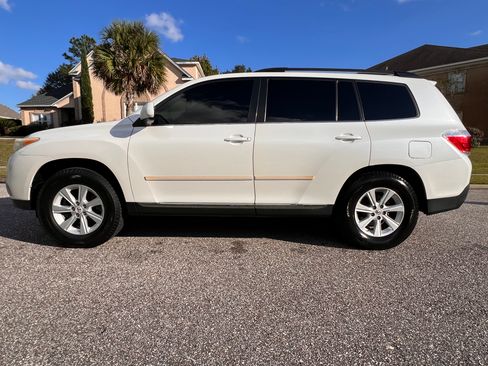 Used 2011 Toyota Highlander SE image 5