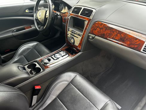 Used 2011 Jaguar XKR R image 12