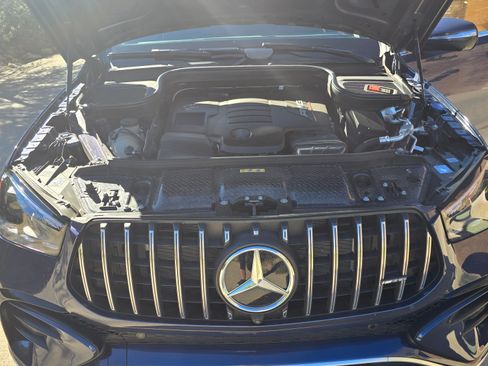 Used 2024 Mercedes-Benz GLE 53 AMG 4MATIC Coupe image 11