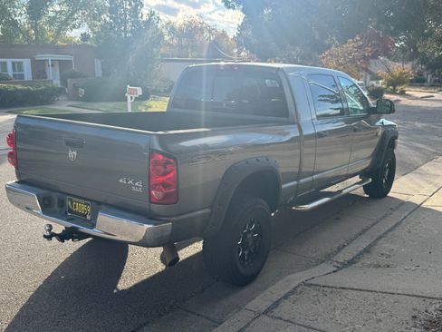 Used 2008 Dodge Ram 2500 Truck SXT w/ Popular Equipment Group image 9