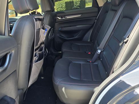 Used 2024 MAZDA CX-5 Carbon Edition image 10