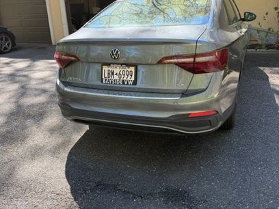 Used 2023 Volkswagen Jetta SE