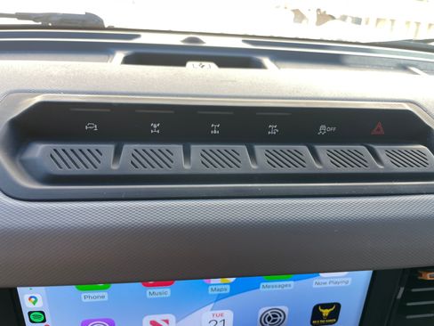 Used 2023 Ford Bronco Badlands w/ Sasquatch Package image 18