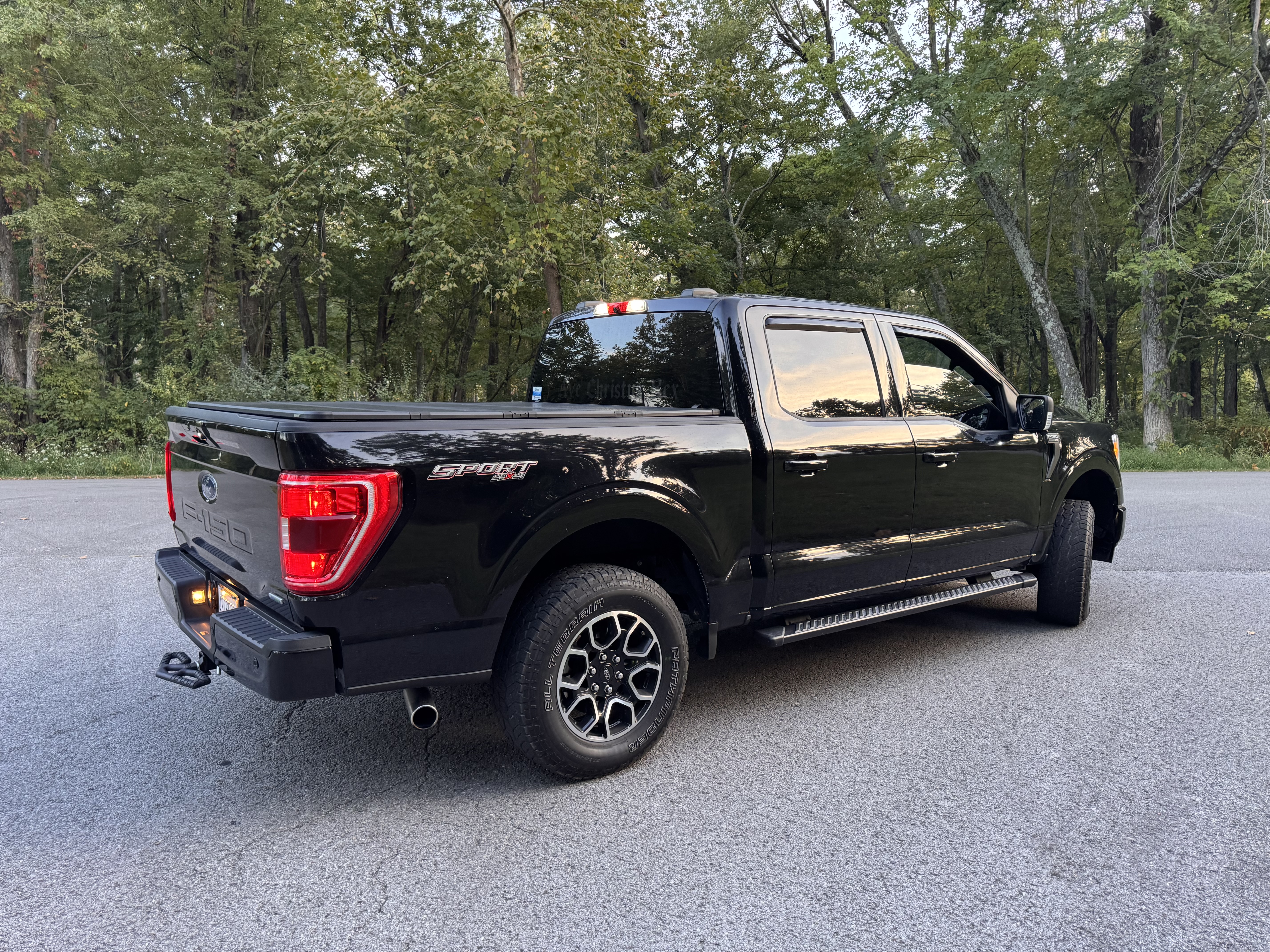 Used 2023 Ford F150 XLT w/ Equipment Group 302A High AWD/4WD image 4
