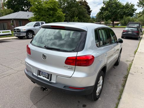Used 2013 Volkswagen Tiguan S AWD/4WD image 4