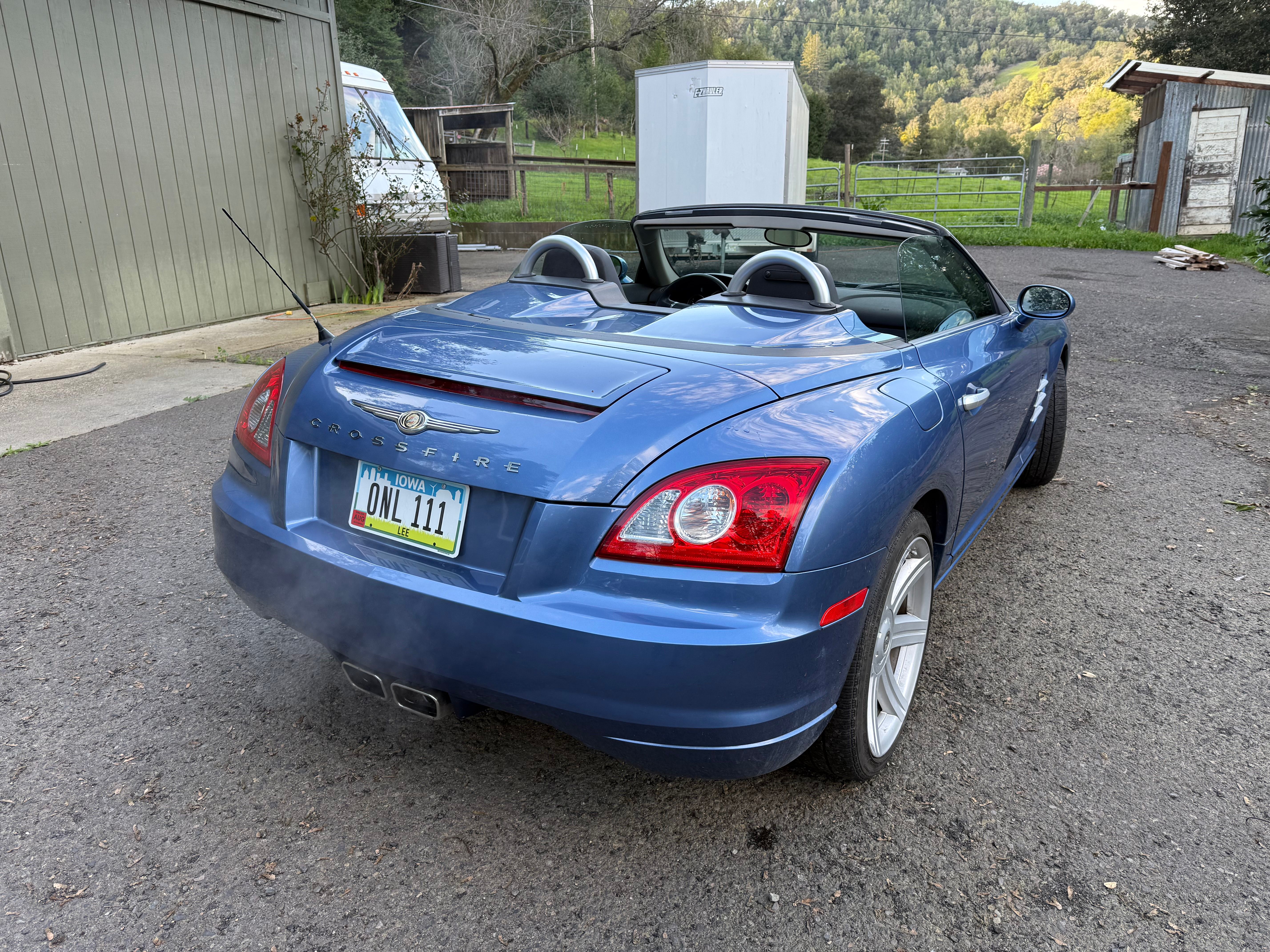 Used 2005 Chrysler Crossfire Limited RWD image 6