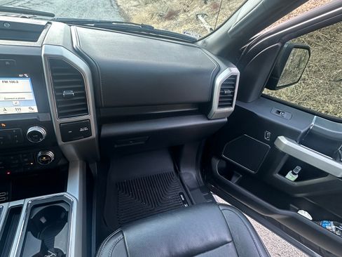 Used 2018 Ford F150 Lariat w/ Equipment Group 502A Luxury image 17