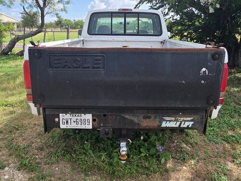 Used 1996 Ford F250 2WD SuperCab image 4