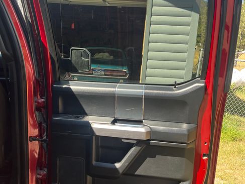 Used 2018 Ford F150 XLT w/ Equipment Group 302A Luxury image 24