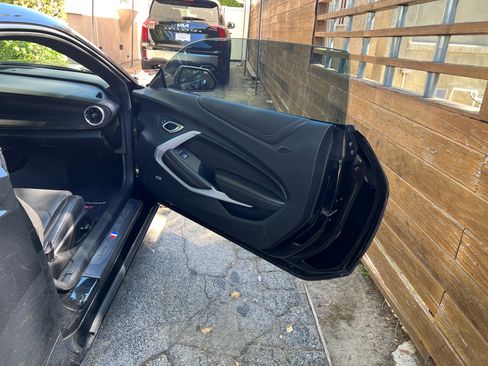 Used 2016 Chevrolet Camaro LT image 13