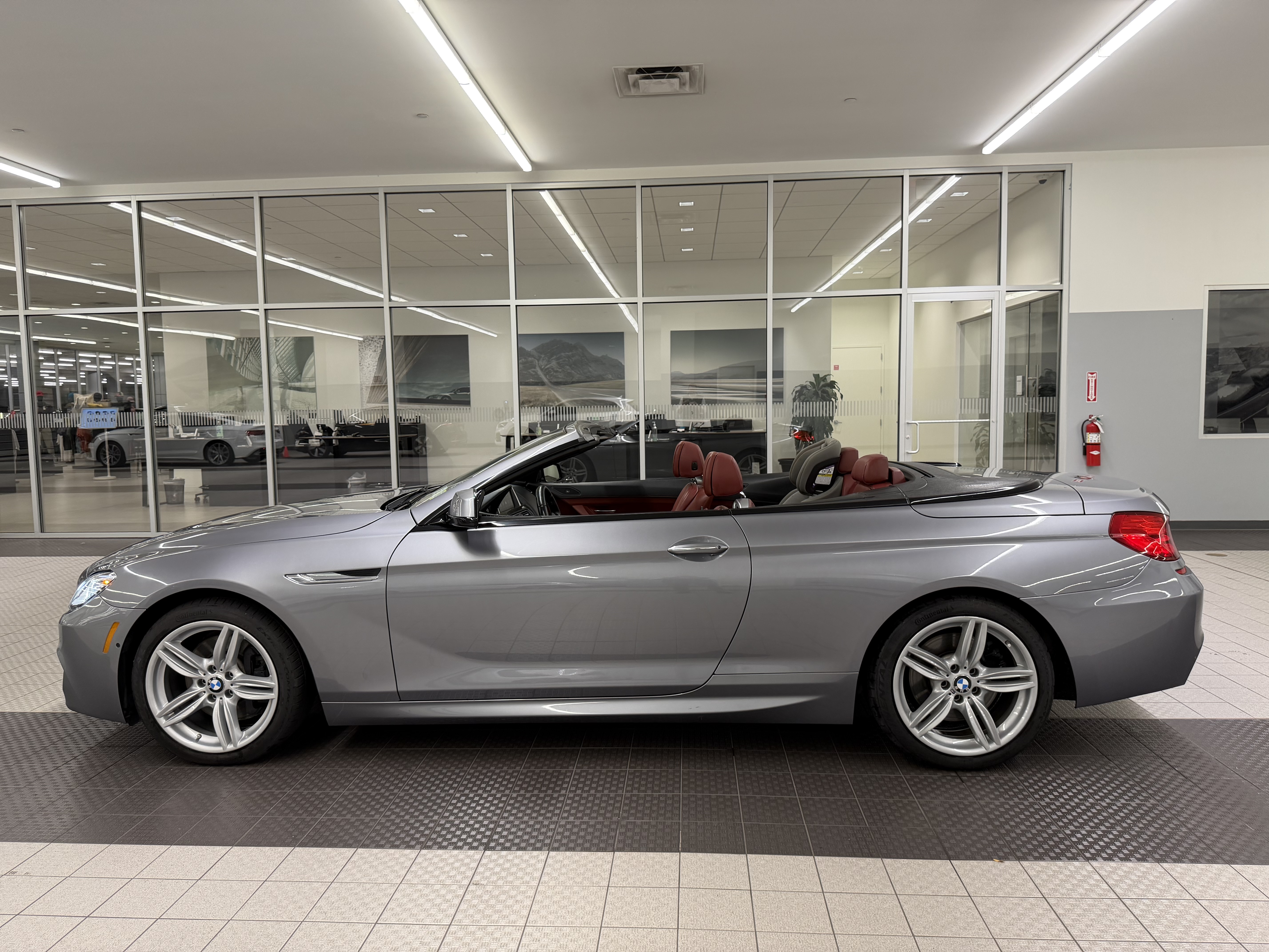 Used 2014 BMW 640i xDrive Convertible AWD/4WD image 11
