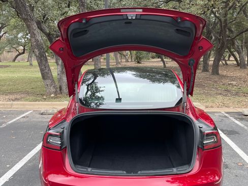 Used 2018 Tesla Model 3 Long Range image 13