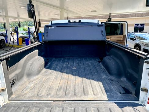 Used 2019 RAM 2500 Limited AWD/4WD image 4