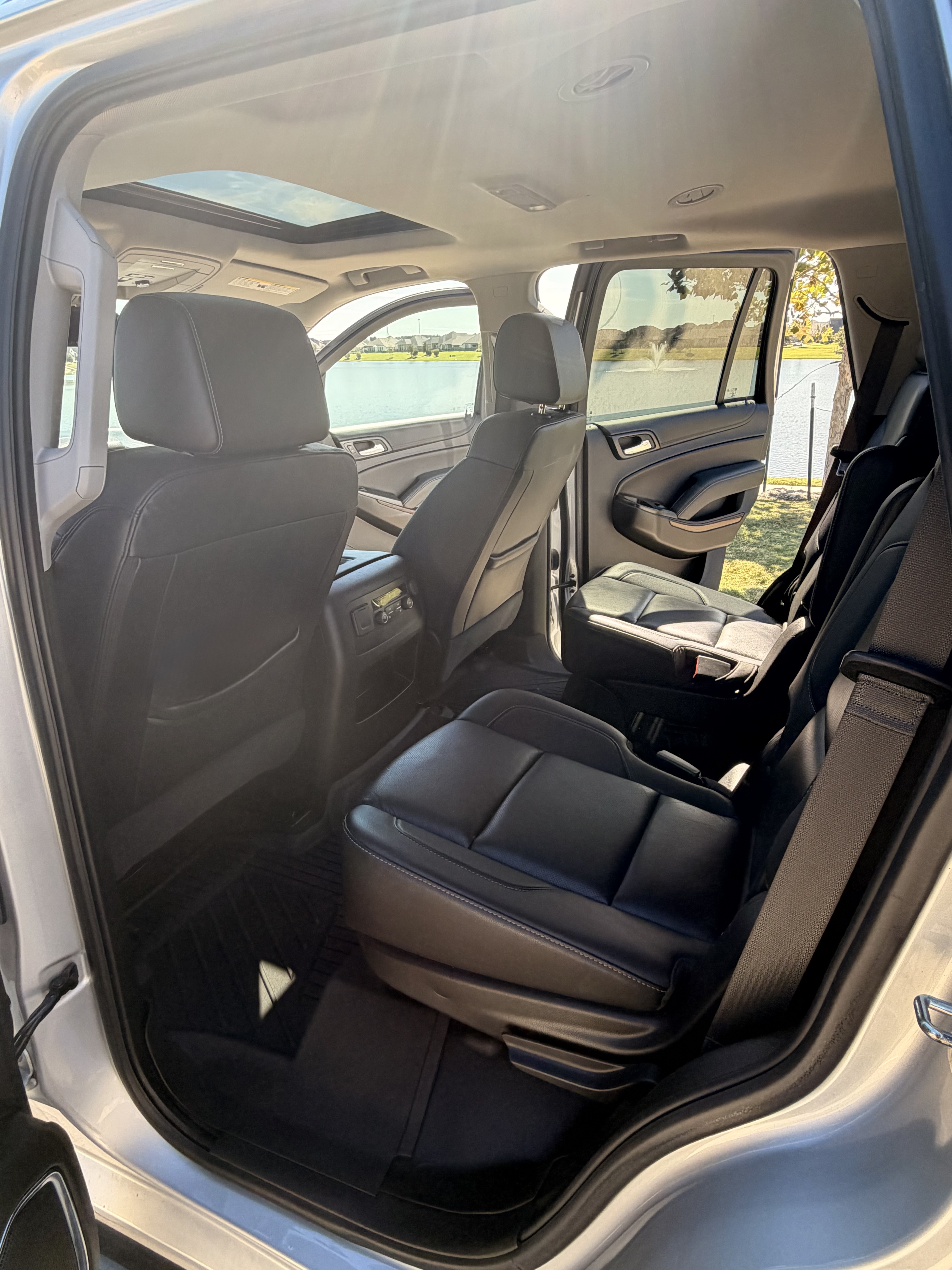 Used 2018 GMC Yukon SLT RWD image 15