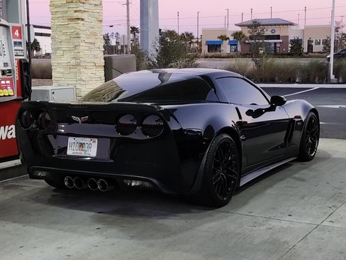Used 2008 Chevrolet Corvette Z06 w/ Preferred Equipment Group RWD image 5