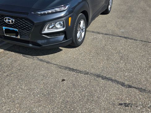 Used 2021 Hyundai Kona SE image 5