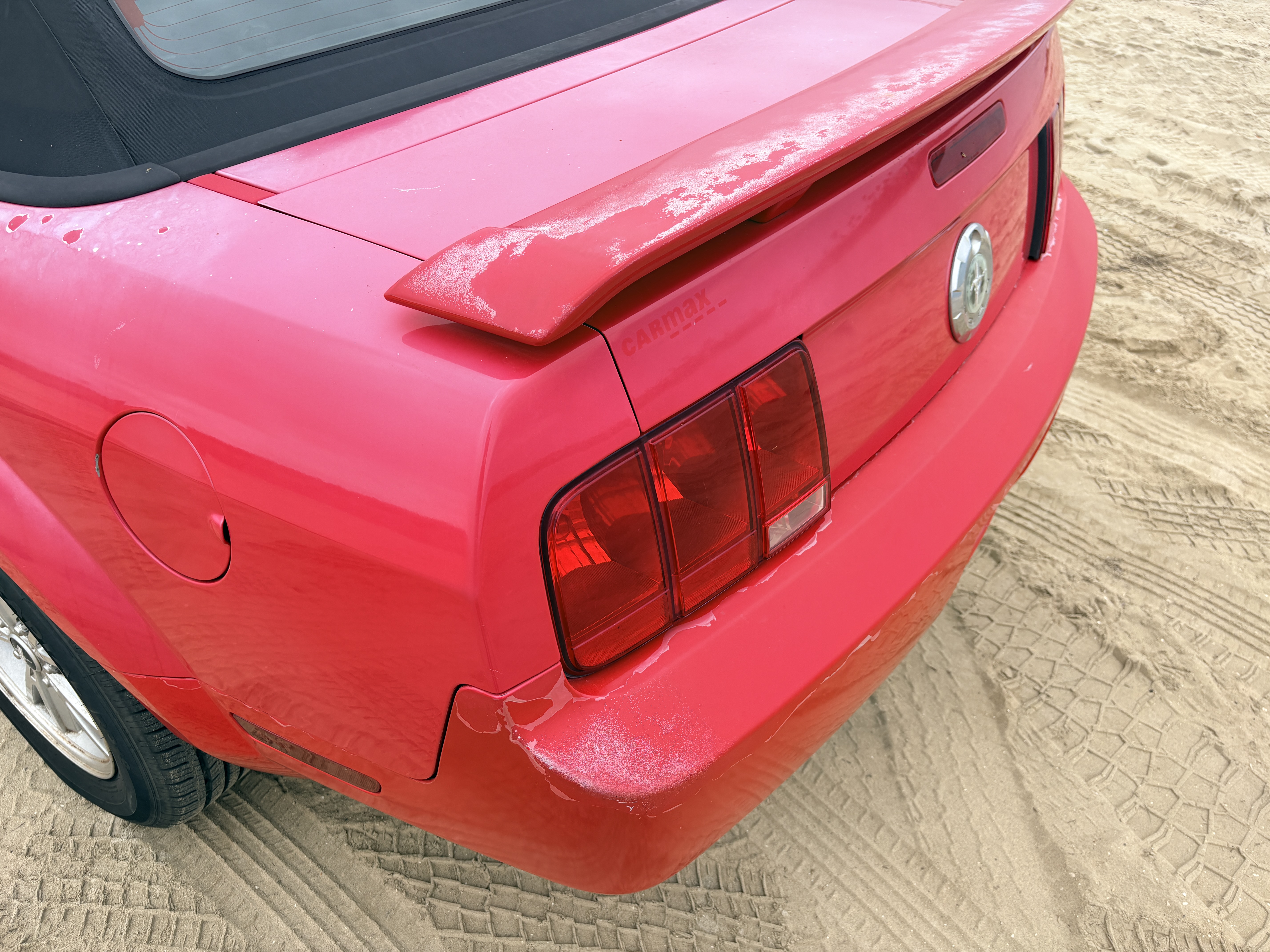 Used 2006 Ford Mustang Convertible RWD image 25