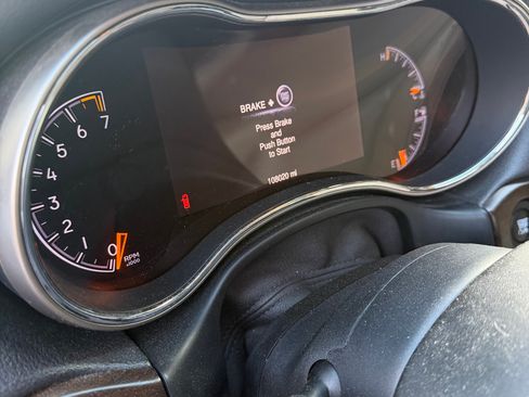 Used 2014 Jeep Grand Cherokee Limited RWD image 9
