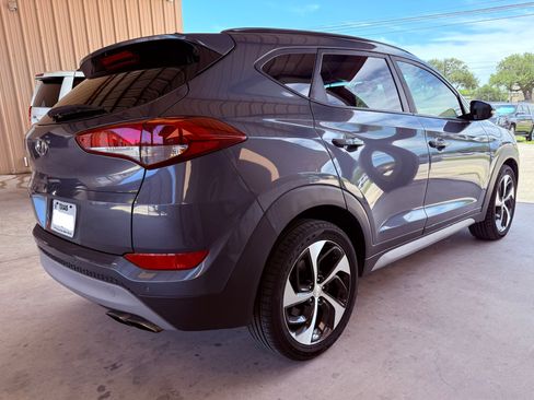 Used 2018 Hyundai Tucson Value FWD image 5