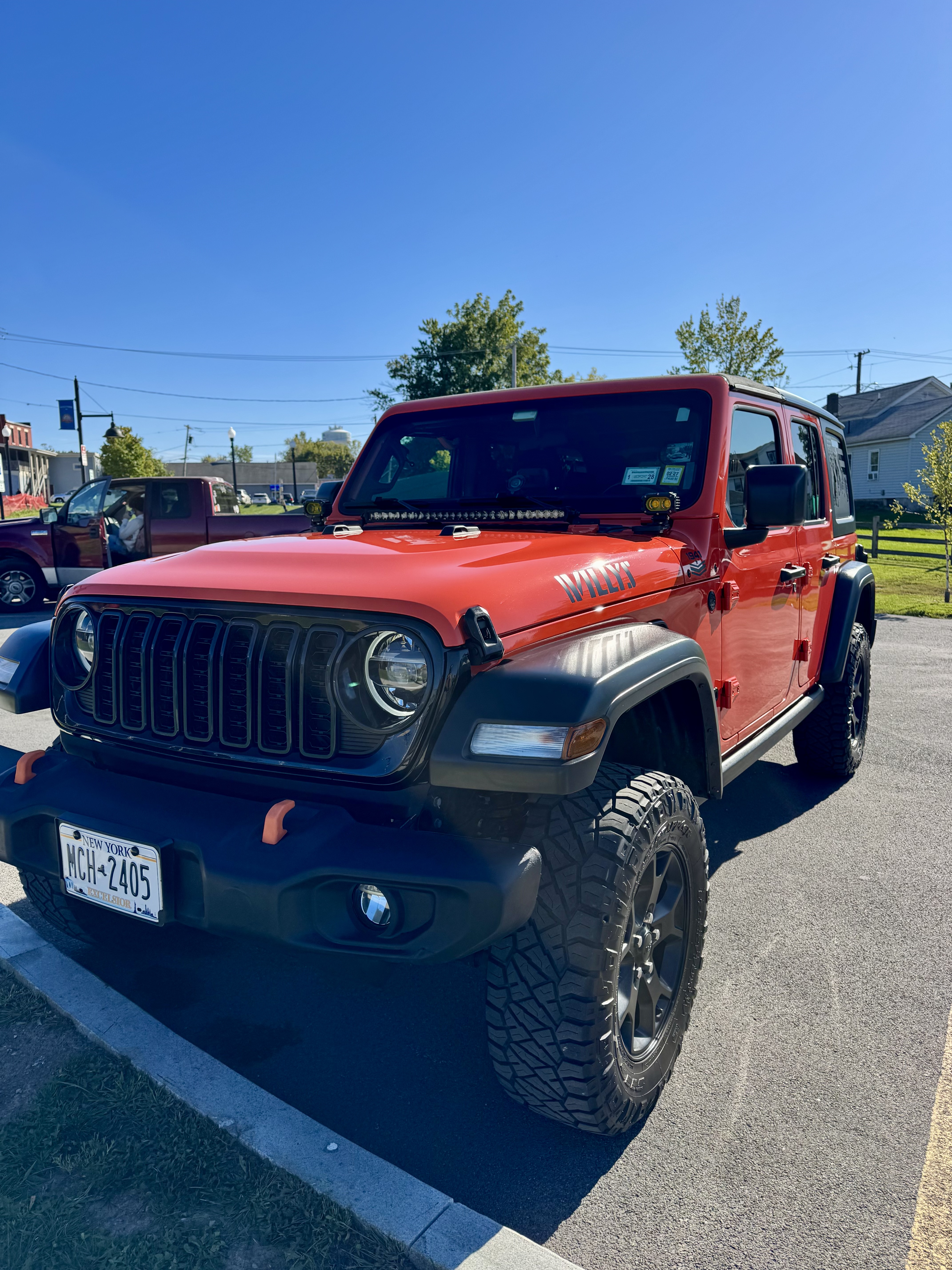 Used 2020 Jeep Wrangler Unlimited Sport AWD/4WD image 2