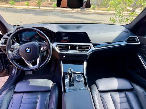 Used 2019 BMW 330i Sedan w/ Premium Package RWD image 9