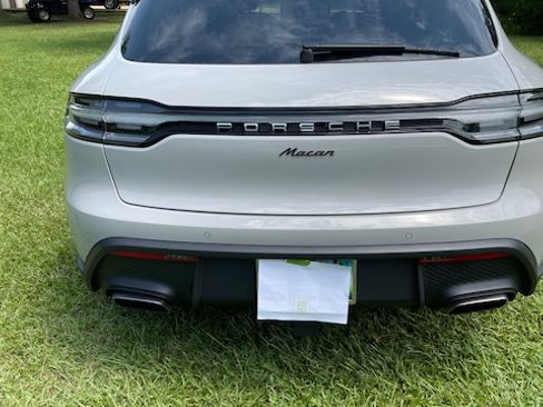 Used 2023 Porsche Macan Turbo image 6