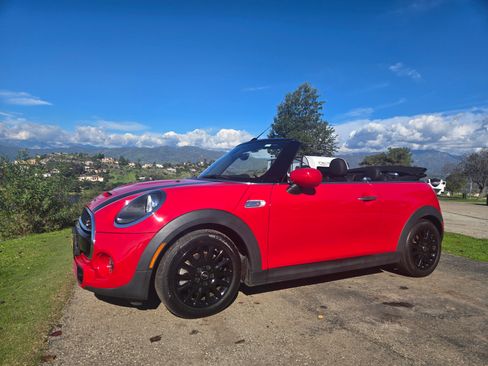 Used 2020 MINI Cooper S image 8