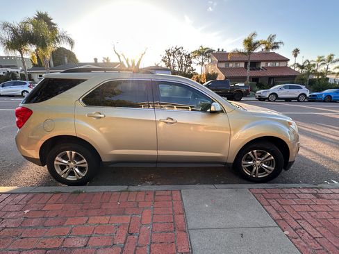 Used 2013 Chevrolet Equinox LT w/ Driver Convenience Package image 1