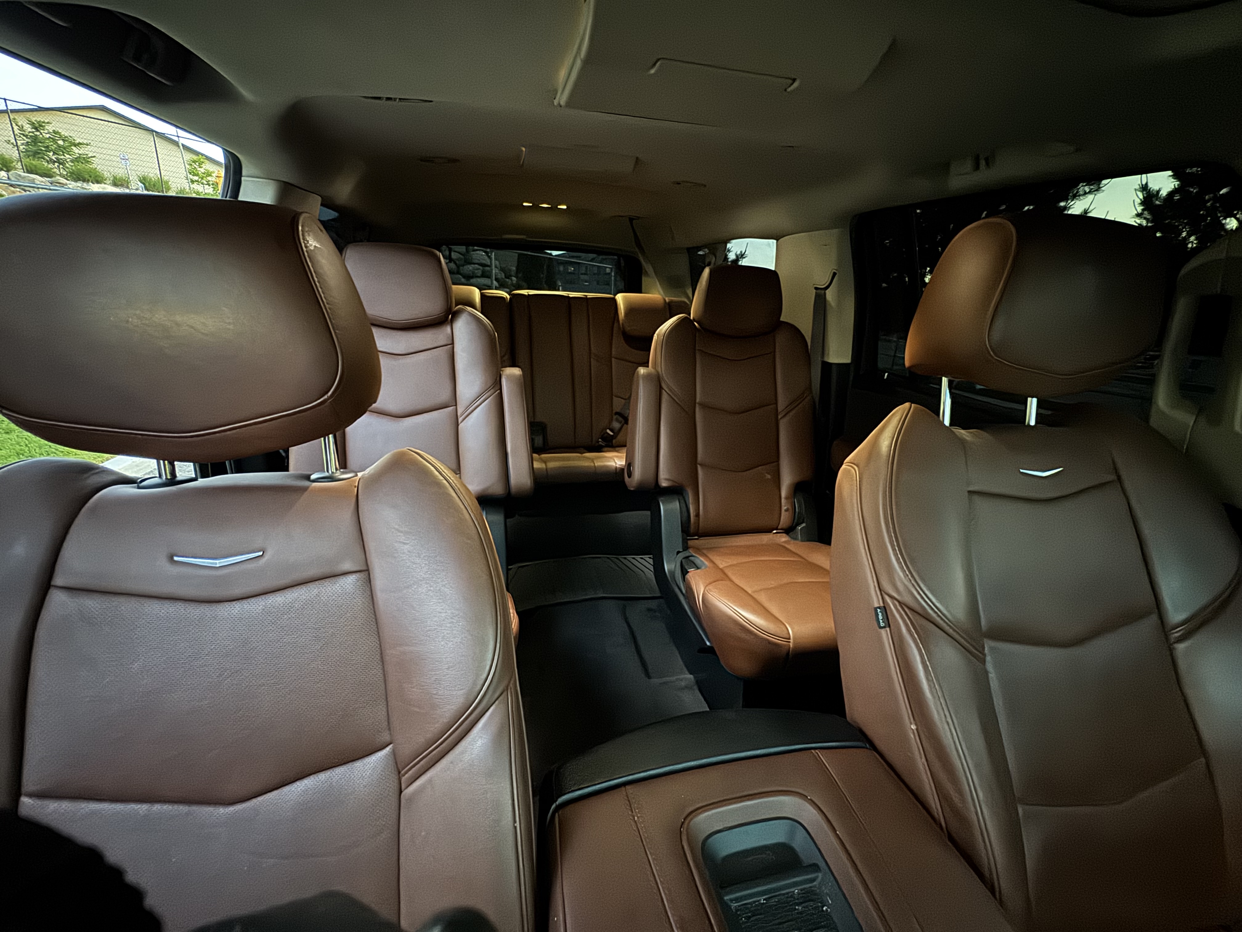 Used 2016 Cadillac Escalade ESV Premium AWD/4WD image 15