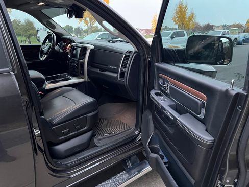 Used 2017 RAM 2500 Laramie w/ Off Road Package image 16
