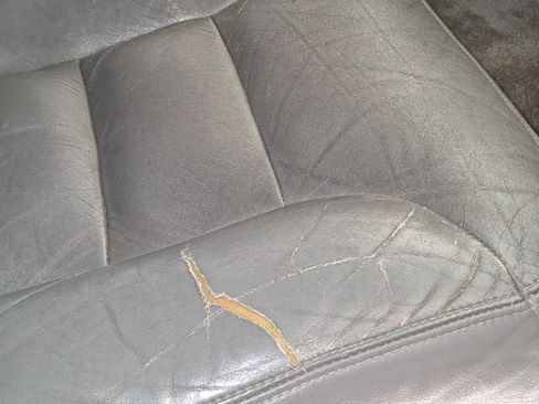 Used 1996 Chevrolet Tahoe 4WD 2-Door image 26