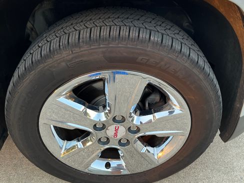 Used 2015 GMC Terrain SLT AWD/4WD image 28