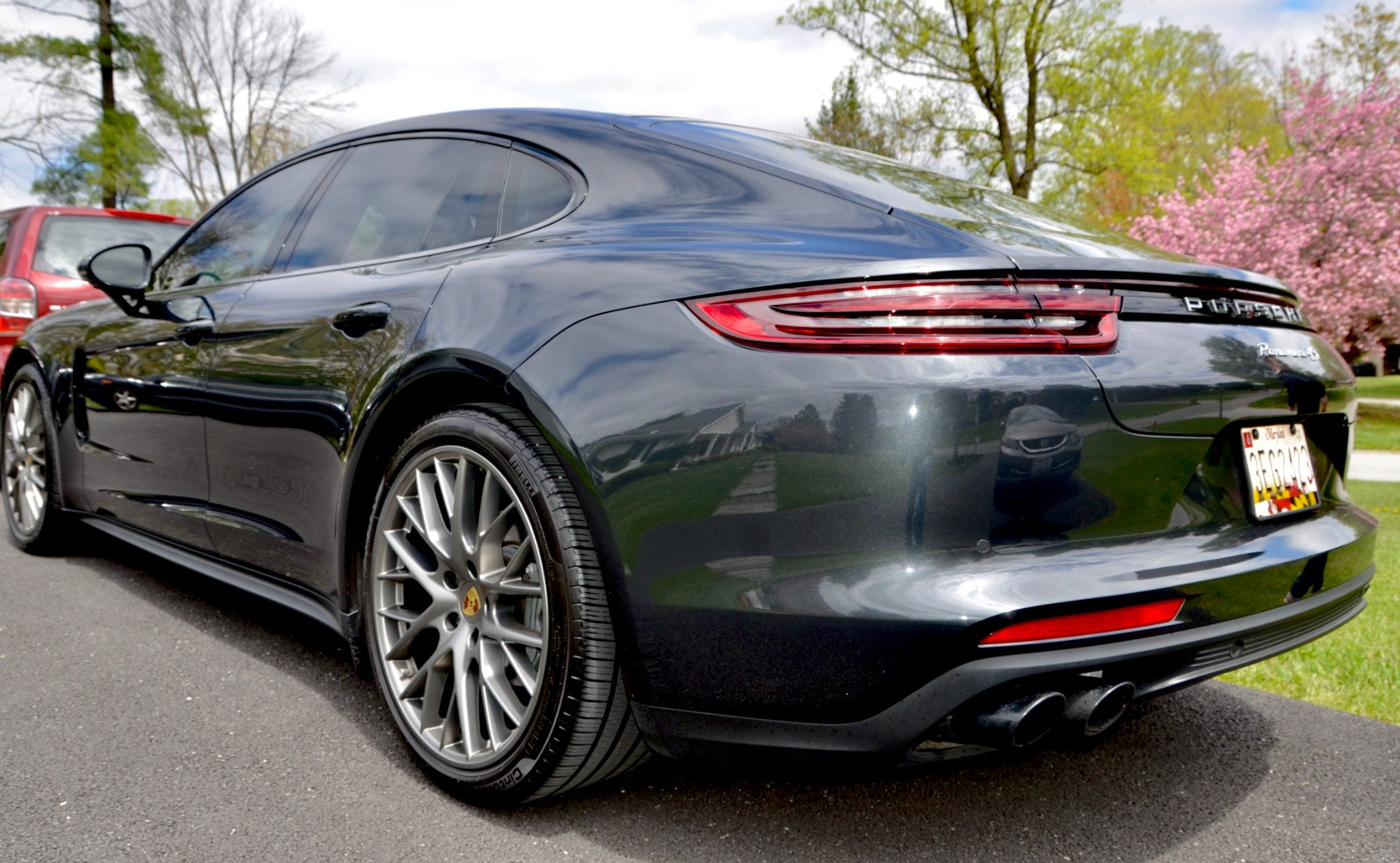 Used 2017 Porsche Panamera 4S AWD/4WD image 5
