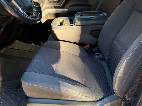 Used 2019 Chevrolet Silverado 1500 LT w/ All Star Edition image 19