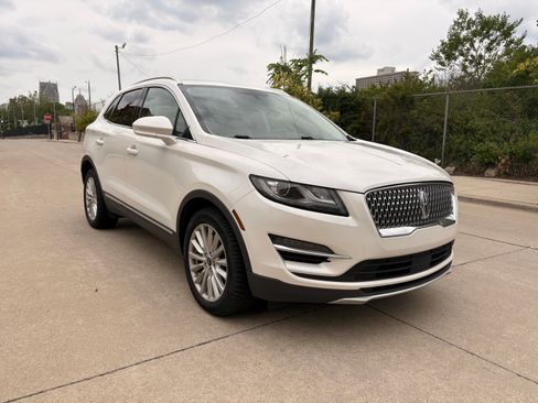 Used 2019 Lincoln MKC Premiere AWD/4WD image 1
