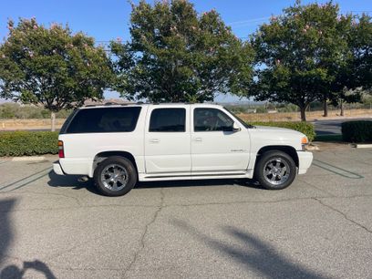Used 2004 GMC Yukon XL Denali