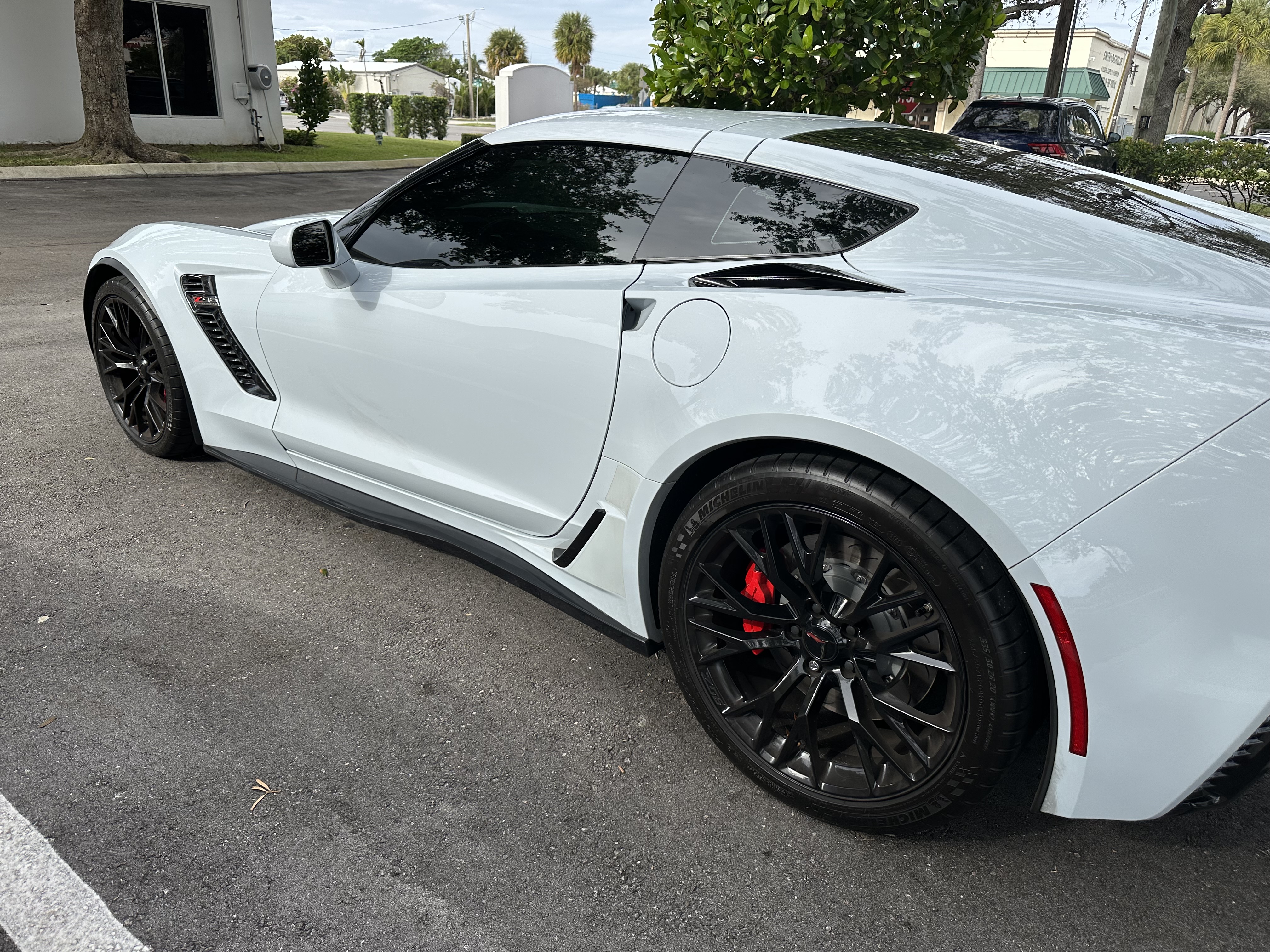 Used 2019 Chevrolet Corvette Z06 RWD image 21