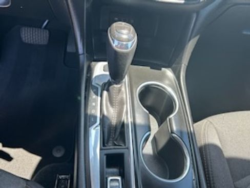 Used 2019 Chevrolet Equinox LT AWD/4WD image 13