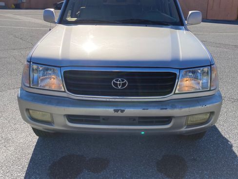 Used 1999 Toyota Land Cruiser image 6