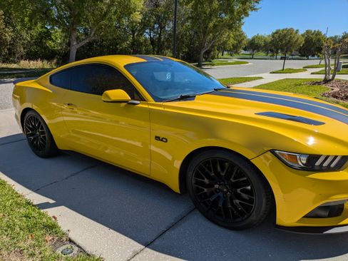 Used 2015 Ford Mustang GT w/ GT Performance Package image 4