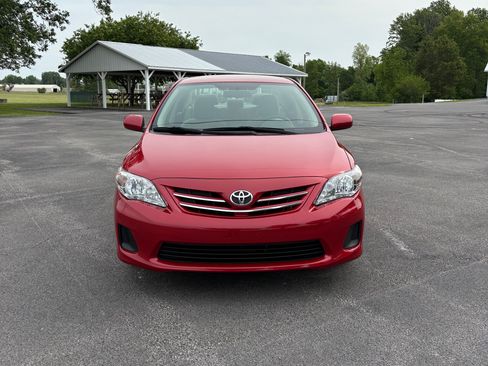 Used 2013 Toyota Corolla LE FWD image 10